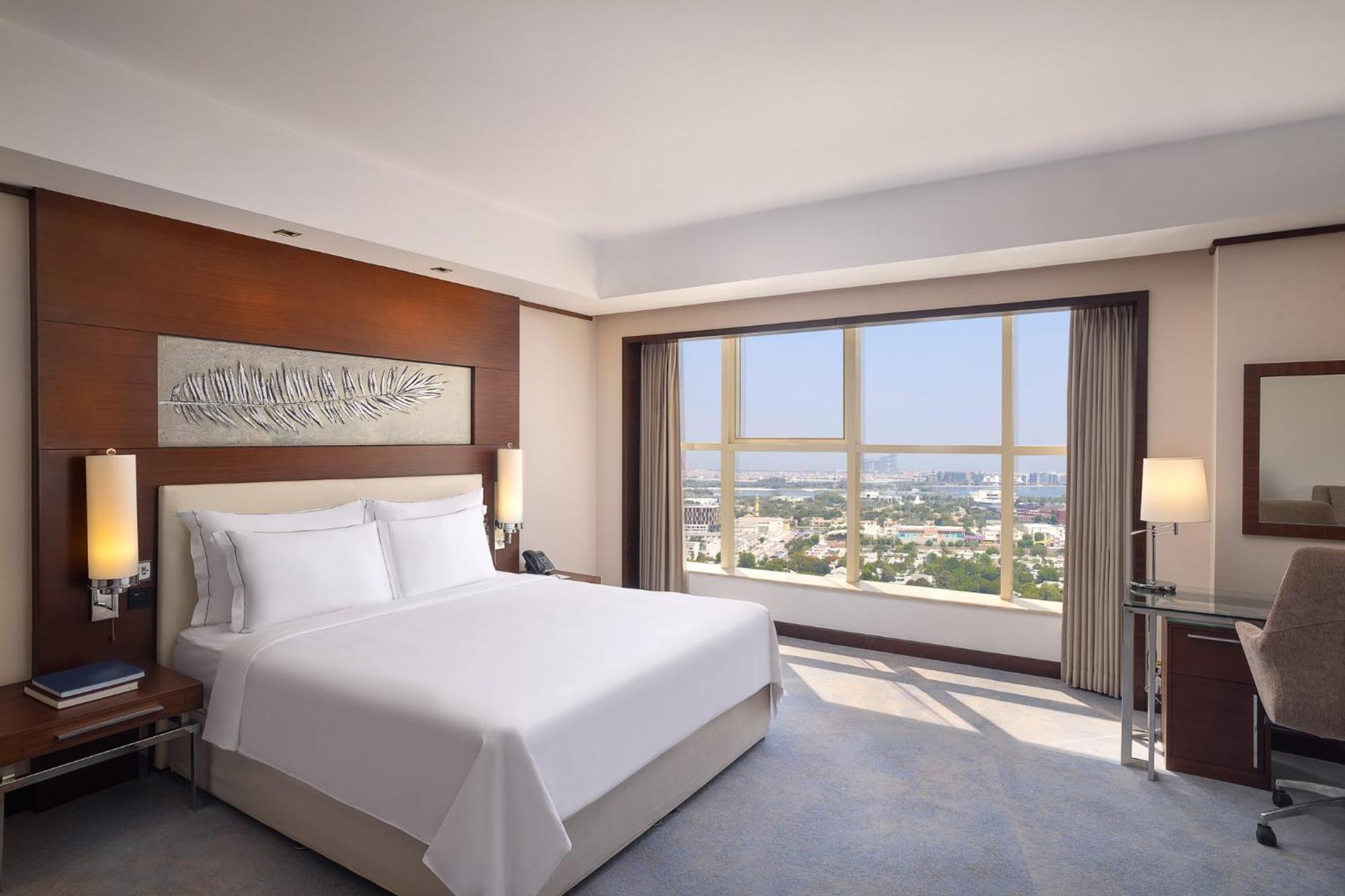 Grand Millennium Dubai Hotel Room photo